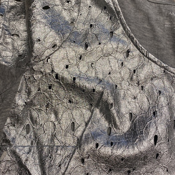 Metallic-Lace Tee - Picture 2 of 4